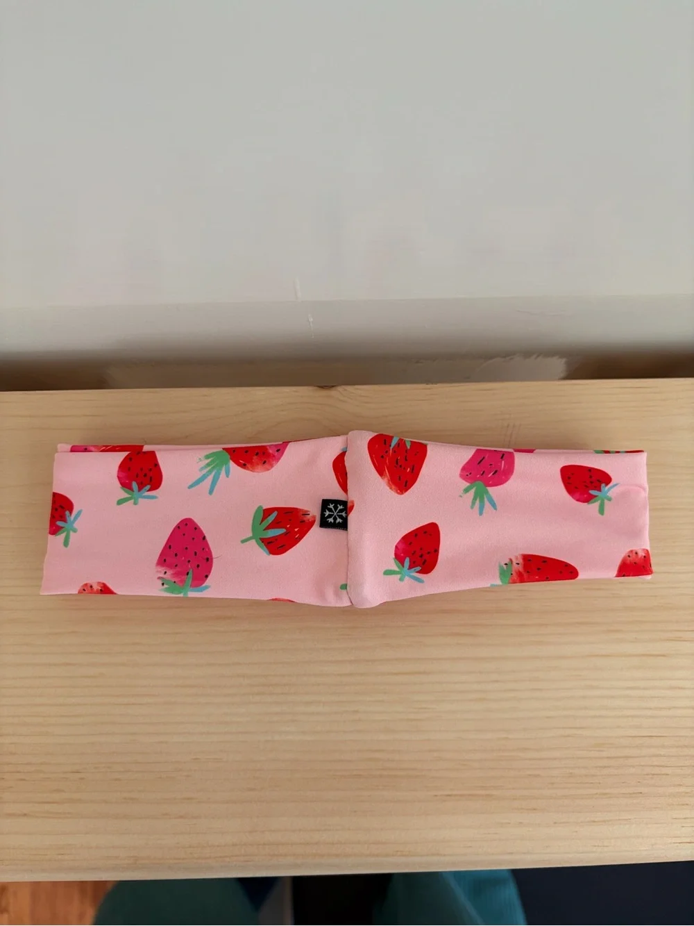 Skida Women’s Soft Twist Headband Strawberries (OS)